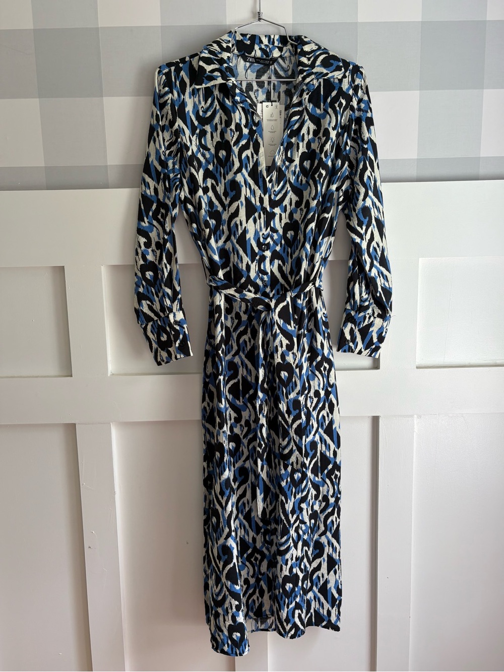 Zara Blue and Cream Ikat-Print Long Sleeve Maxi Shirt Dress with Tie Small - Picture 6 of 10